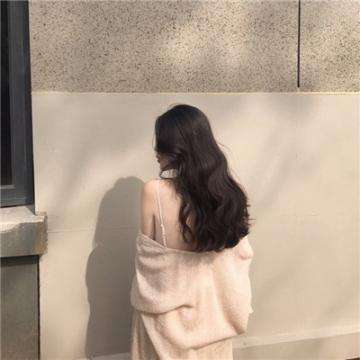 汽车推高尔夫球